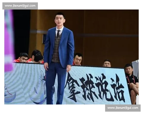 杨鸣下课传闻再起？辽篮锁定 50 岁冠军教头 系艾伦挚友