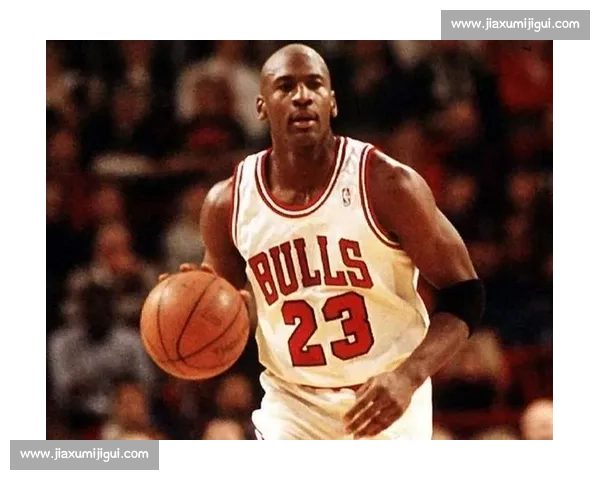 13 岁 2 米 03 天才摧毁篮筐！乔丹复出赛季遭横扫，总决赛 28+12 难敌新星